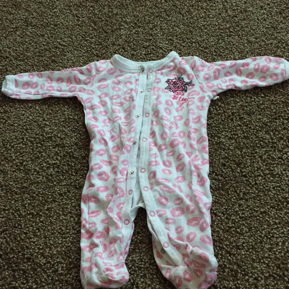 3/ for $20! Betsey Johnson kisses one piece